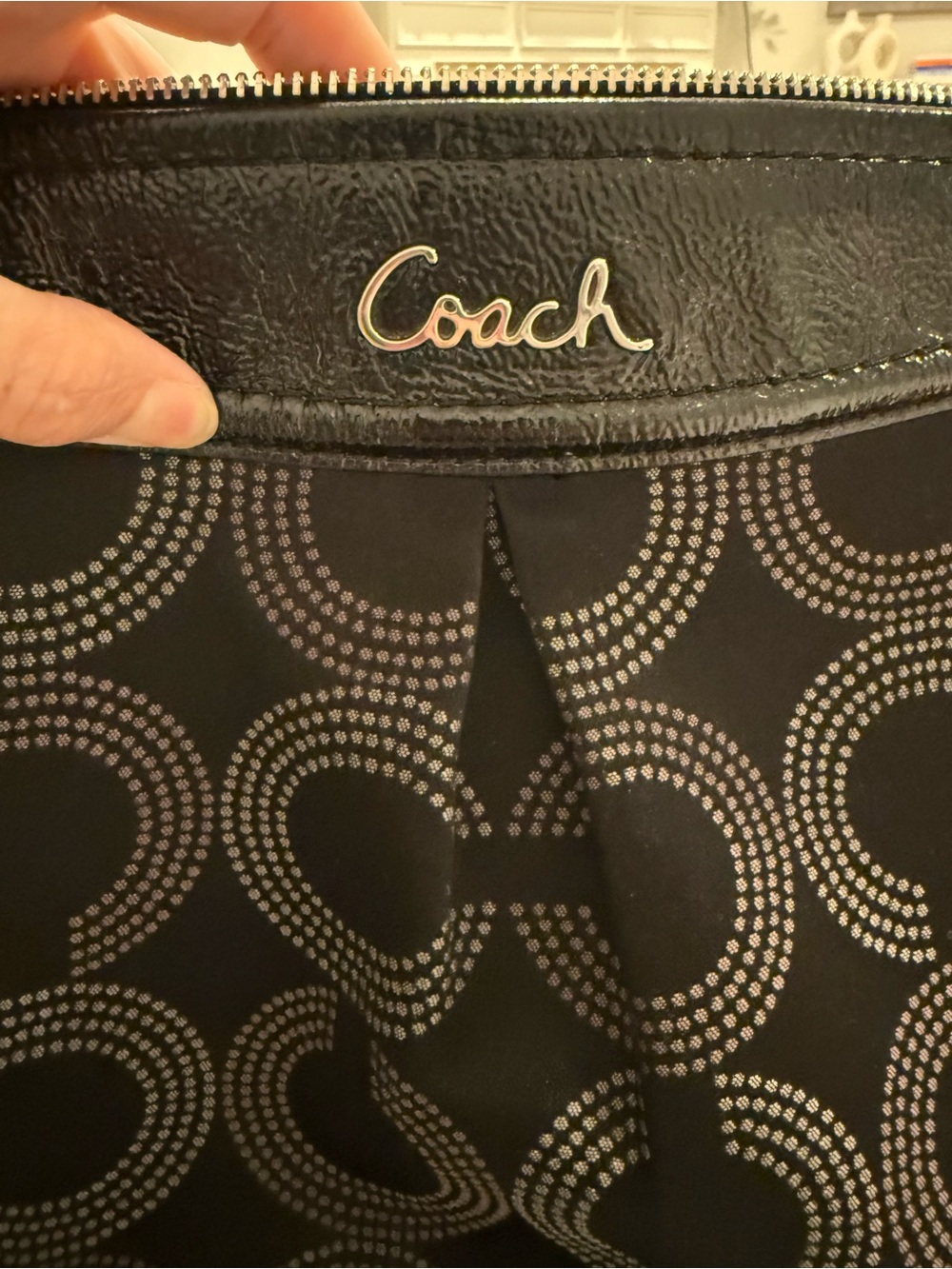 Authentic Coach Black Signature Circle Print Shoulder Bag with Silver Hardware - Picture 8 of 8